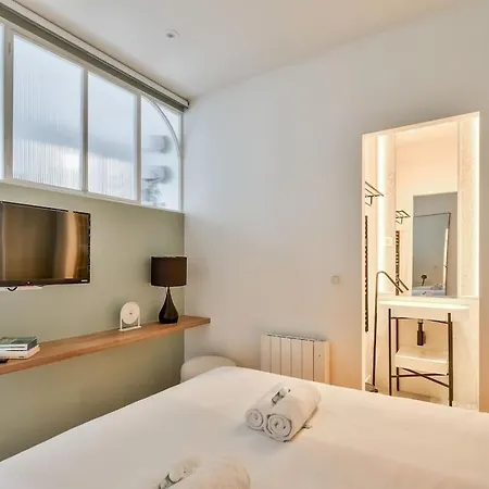 Luxe Et Architecture Au Centre De Pour 6 Pers 巴黎